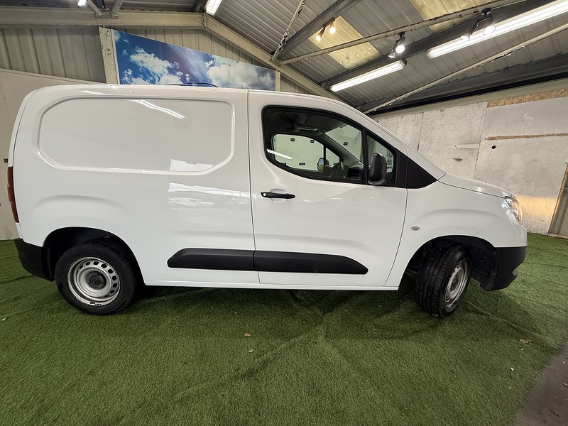 Used Vauxhall Combo 2020 for sale - 76444665: Photo 17