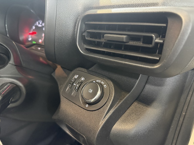 Used Vauxhall Combo 2020 for sale - 76444665: Photo 19