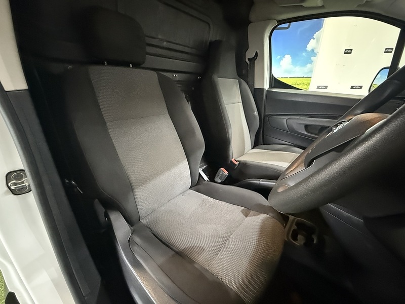 Used Vauxhall Combo 2020 for sale - 76444665: Photo 20