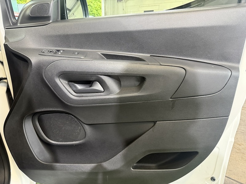 Used Vauxhall Combo 2020 for sale - 76444665: Photo 23