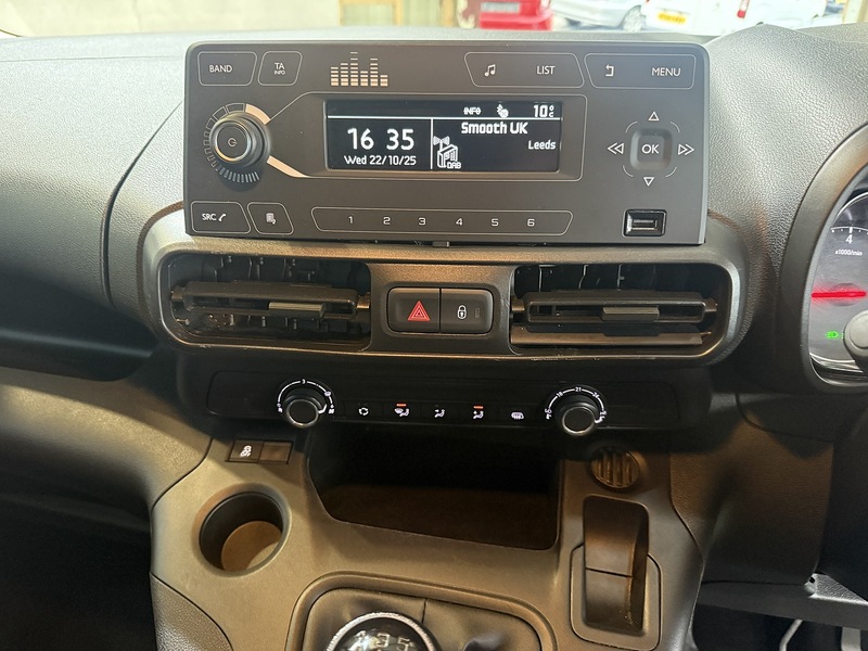 Used Vauxhall Combo 2020 for sale - 76444665: Photo 30
