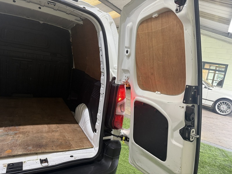 Used Vauxhall Combo 2020 for sale - 76444665: Photo 36