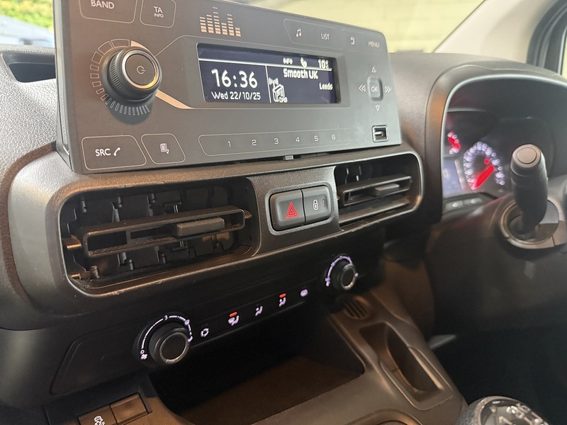 Used Vauxhall Combo 2020 for sale - 76444665: Photo 43