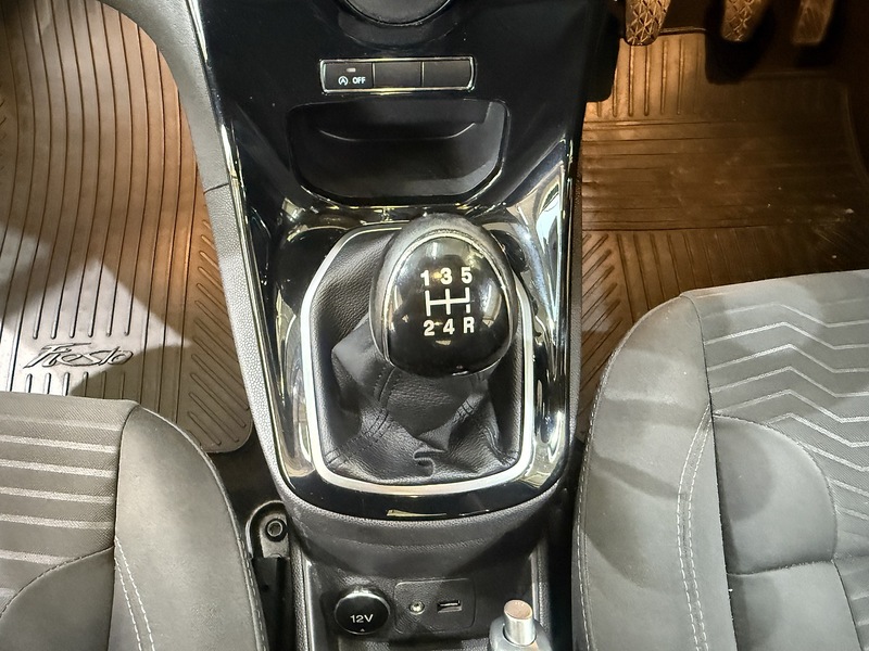 Used Ford Fiesta 2014 for sale - 76712144: Photo 41