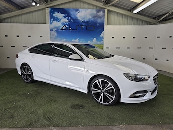 Used Vauxhall Insignia 2017 for sale - 75574150: Photo