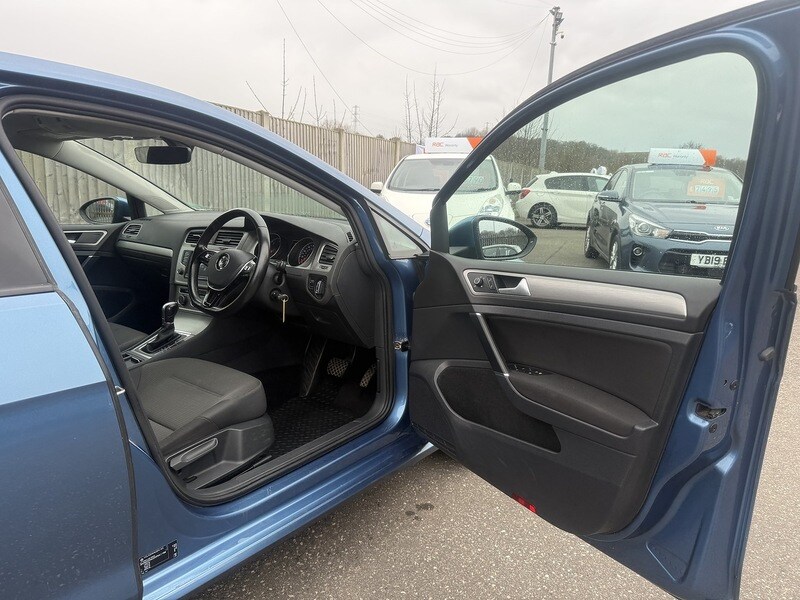 Used Volkswagen Golf 2016 for sale - 77465337: Photo 19