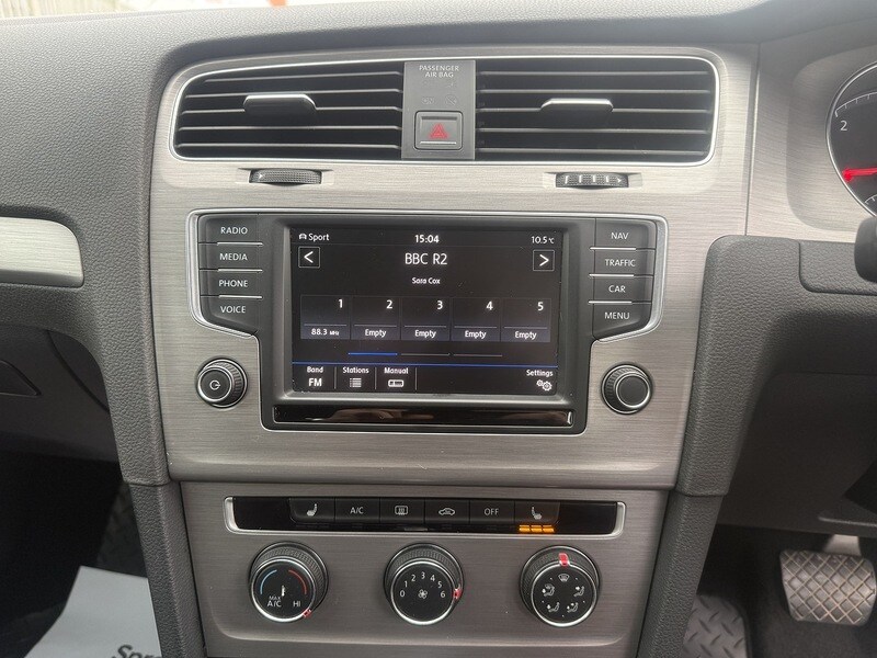 Used Volkswagen Golf 2016 for sale - 77465337: Photo 27