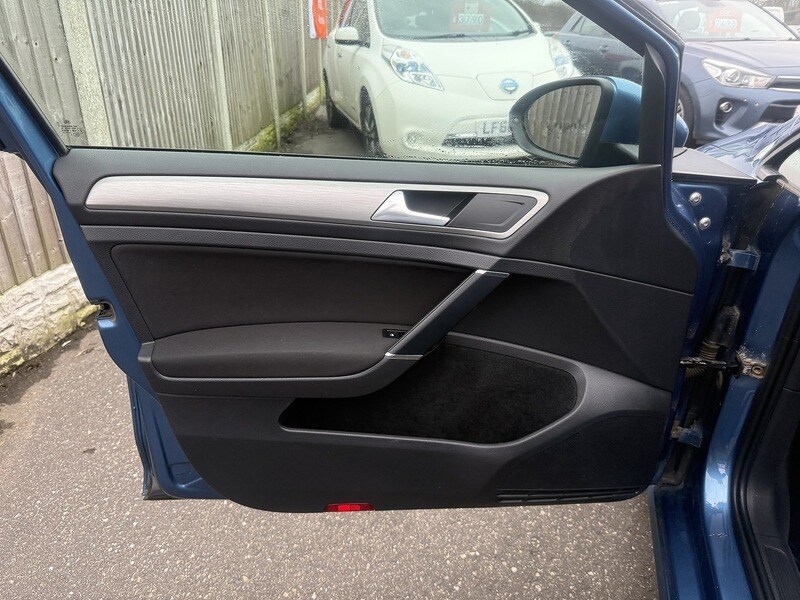 Used Volkswagen Golf 2016 for sale - 77465337: Photo 55