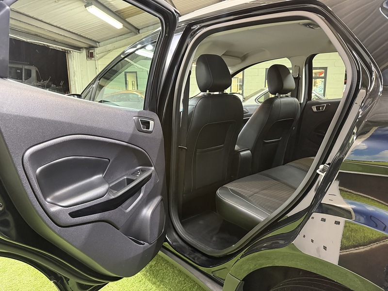 Used Ford Ecosport 2018 for sale - 77258892: Photo 48
