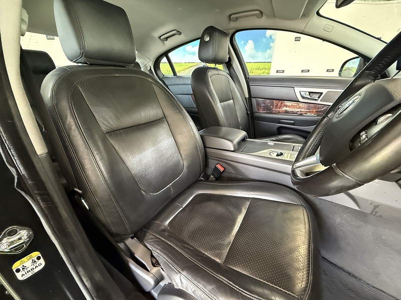 Used Jaguar XF 2010 for sale - 76193970: Photo 22