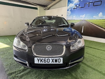 Used Jaguar XF 2010 for sale - 76193970: Photo 2