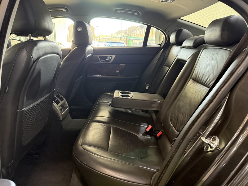 Used Jaguar XF 2010 for sale - 76193970: Photo 42