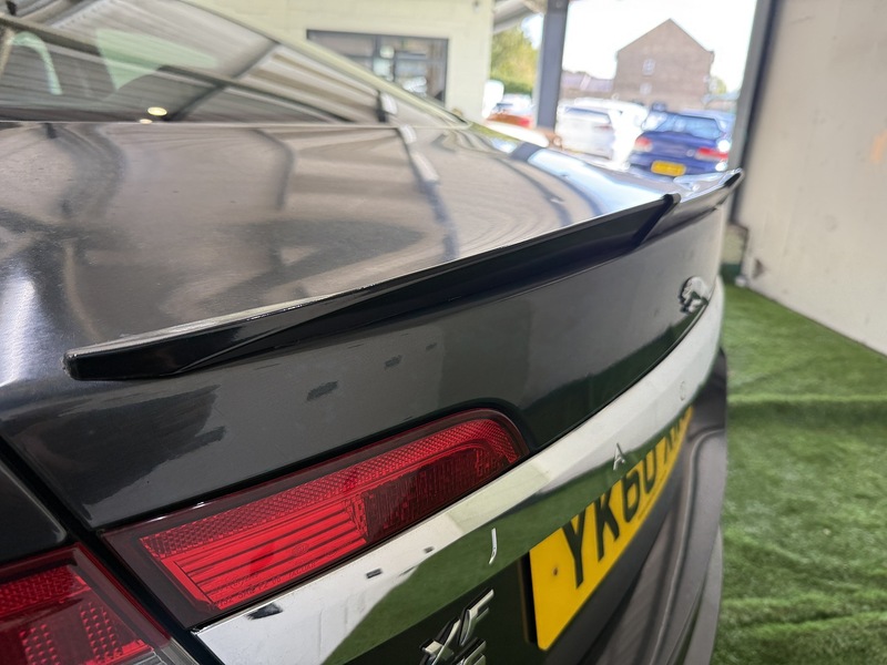 Used Jaguar XF 2010 for sale - 76193970: Photo 8