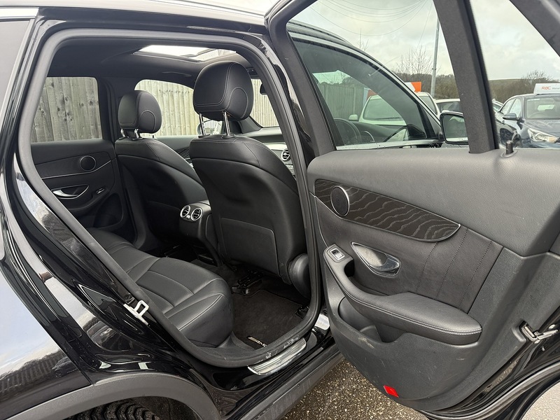 Used Mercedes-Benz GLC 2015 for sale - 77632260: Photo 44