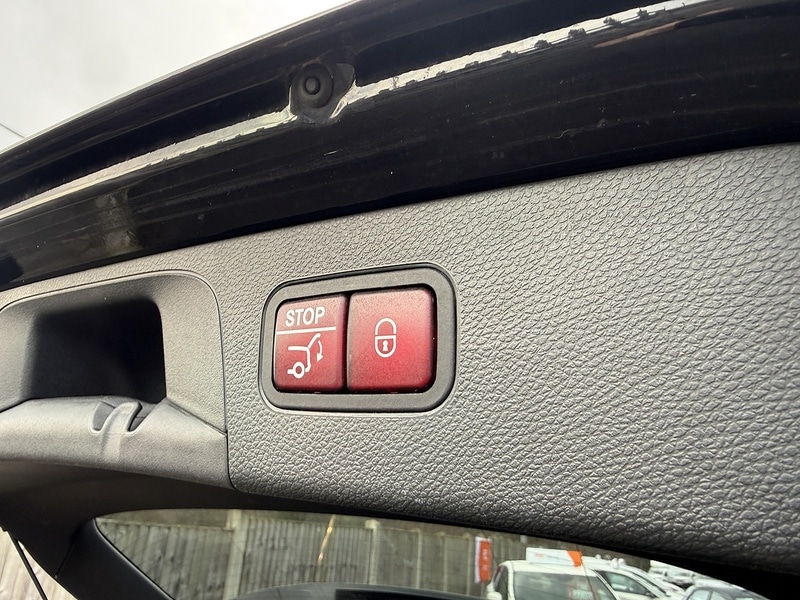 Used Mercedes-Benz GLC 2015 for sale - 77632260: Photo 57