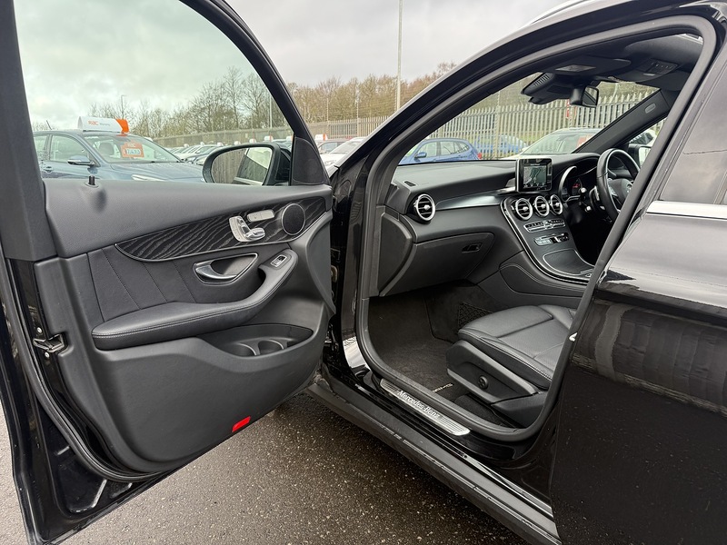 Used Mercedes-Benz GLC 2015 for sale - 77632260: Photo 62