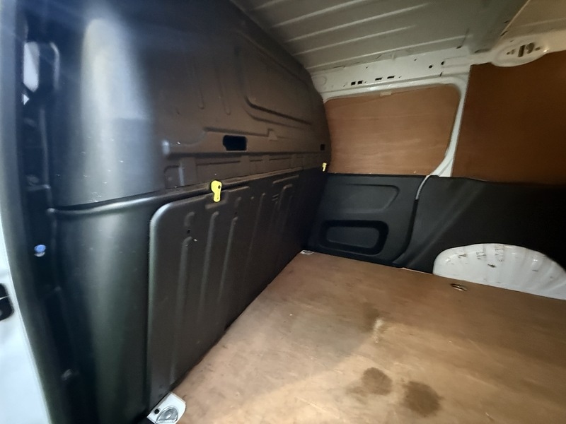 Used Peugeot Partner 2019 for sale - 77530311: Photo 36