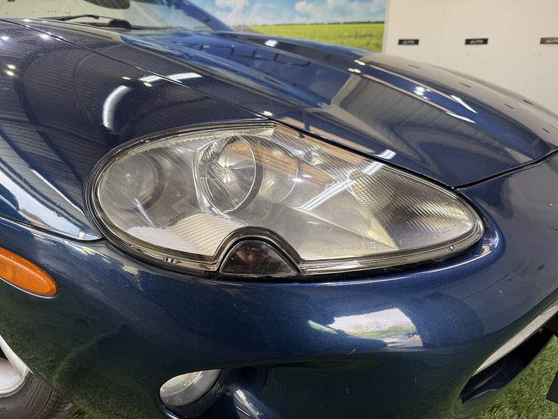 Used Jaguar XK8 1999 for sale - 77258872: Photo 2