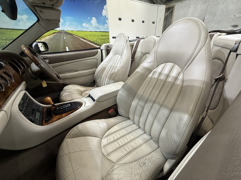 Used Jaguar XK8 1999 for sale - 77258872: Photo 29