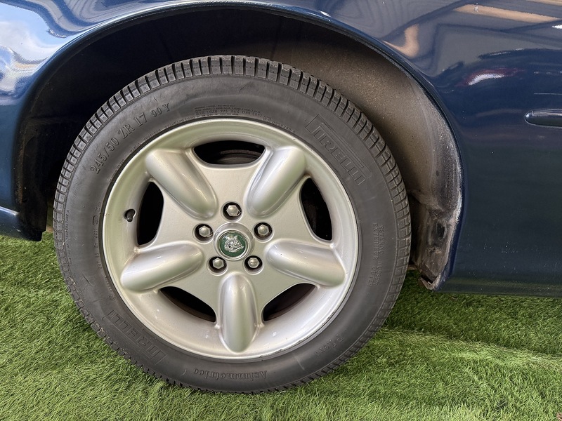 Used Jaguar XK8 1999 for sale - 77258872: Photo 7