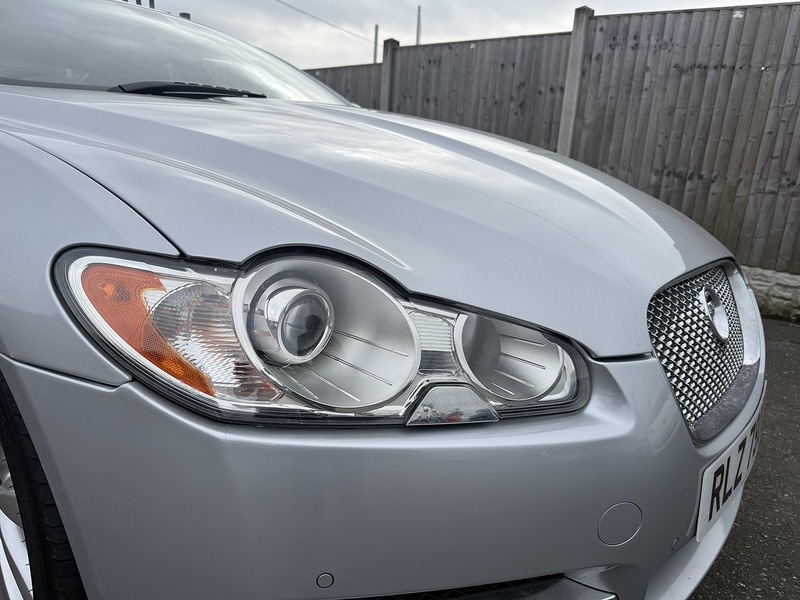 Used Jaguar XF 2009 for sale - 77798521: Photo 2