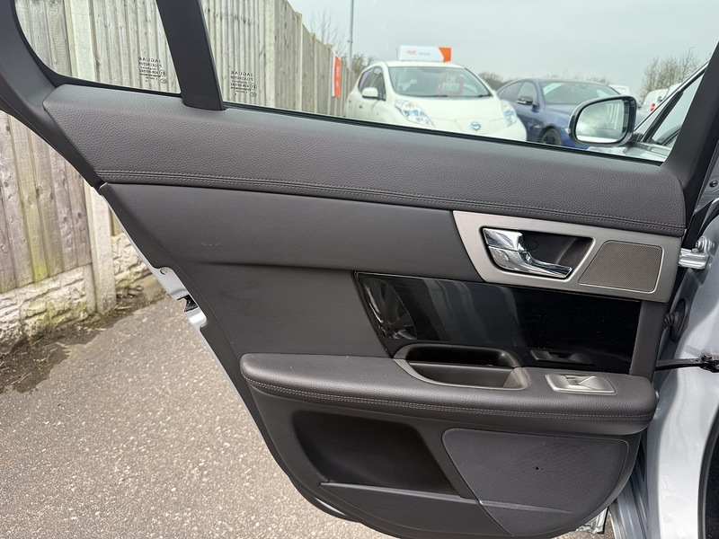 Used Jaguar XF 2009 for sale - 77798521: Photo 57