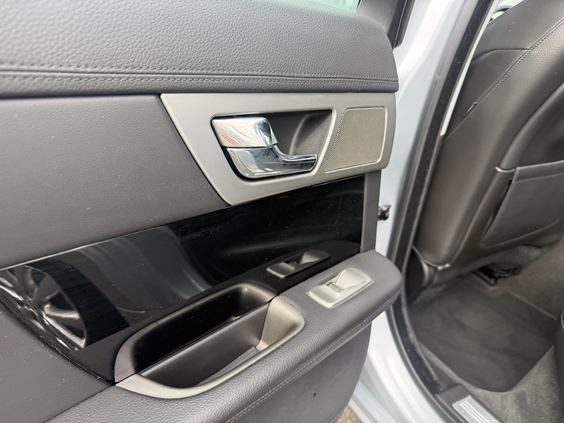 Used Jaguar XF 2009 for sale - 77798521: Photo 58