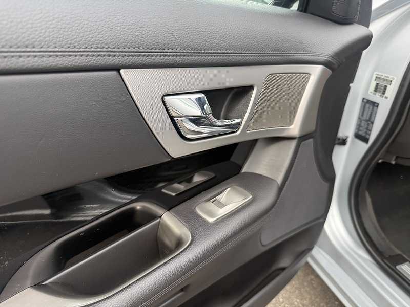 Used Jaguar XF 2009 for sale - 77798521: Photo 59