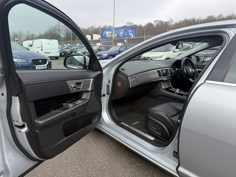 Used Jaguar XF 2009 for sale - 77798521: Photo 60