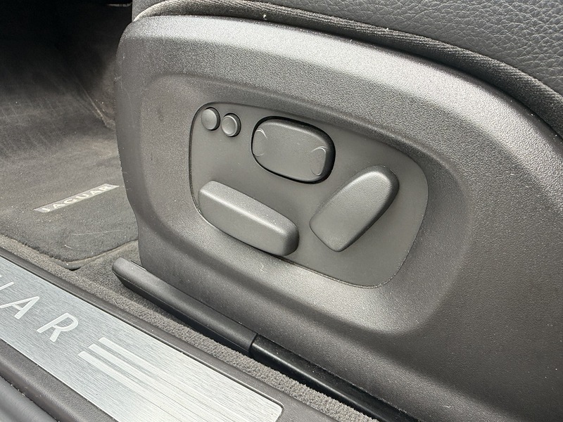 Used Jaguar XF 2009 for sale - 77798521: Photo 67