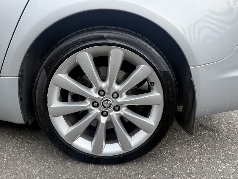 Used Jaguar XF 2009 for sale - 77798521: Photo 9