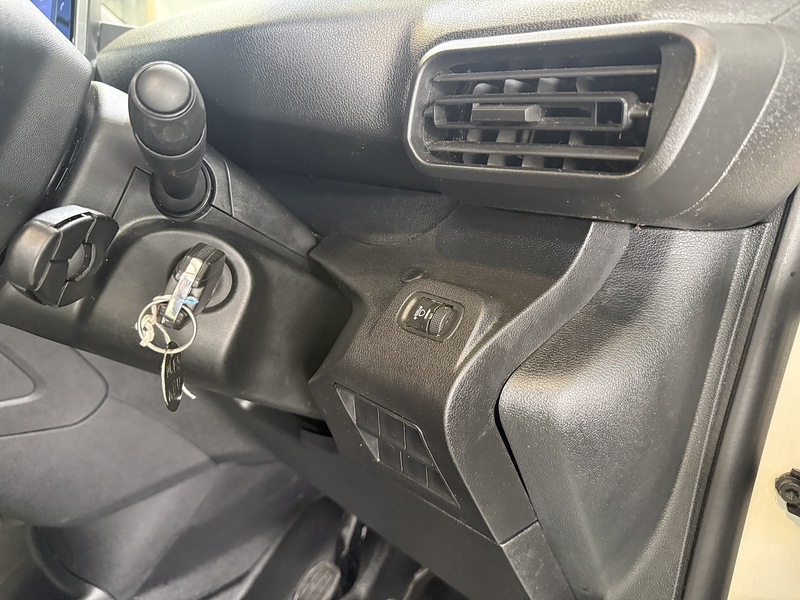 Used Peugeot Partner 2019 for sale - 77258882: Photo 20