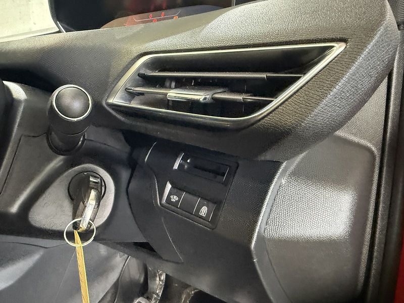 Used Peugeot 3008 2018 for sale - 77258897: Photo 29