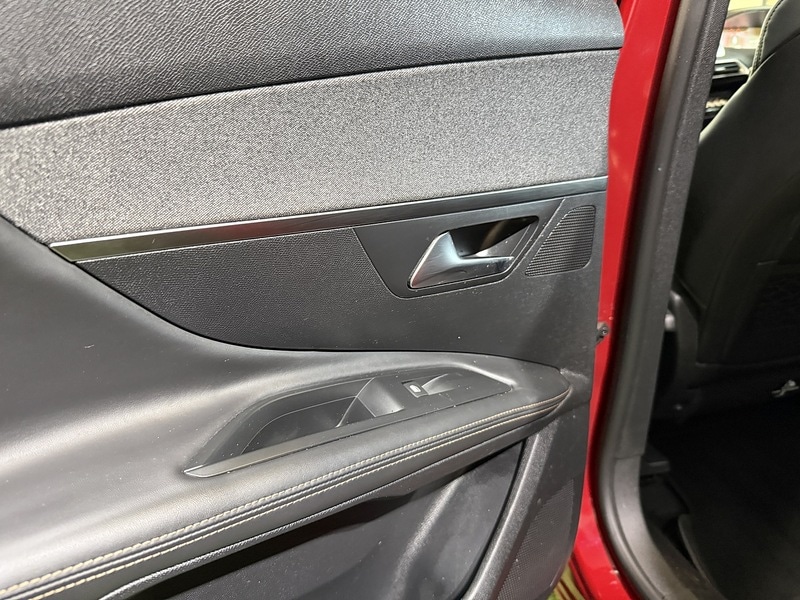 Used Peugeot 3008 2018 for sale - 77258897: Photo 61