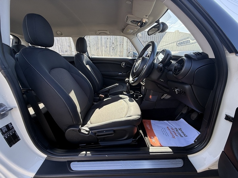 Used MINI Hatch 2016 for sale - 77735143: Photo 24