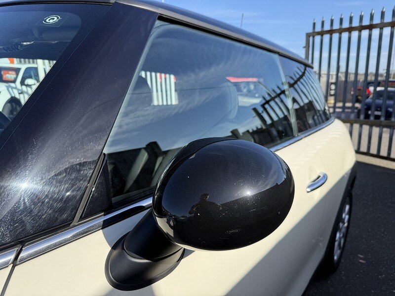 Used MINI Hatch 2016 for sale - 77735143: Photo 8