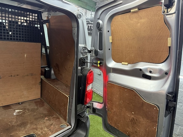 Used Peugeot Expert 2020 for sale - 76193926: Photo 28