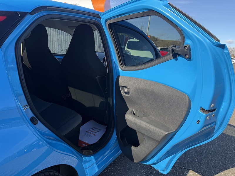 Used Toyota AYGO 2018 for sale - 77953507: Photo 36