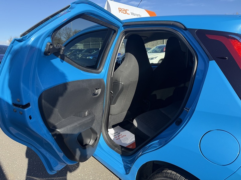 Used Toyota AYGO 2018 for sale - 77953507: Photo 46