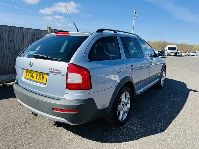 Used Skoda Octavia 2010 for sale - 78107347: Photo 15