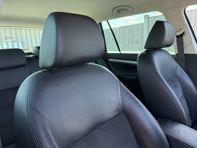 Used Skoda Octavia 2010 for sale - 78107347: Photo 28