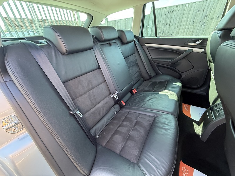 Used Skoda Octavia 2010 for sale - 78107347: Photo 43