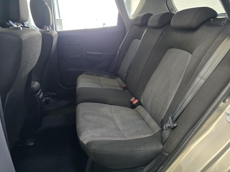 Vehicle 27