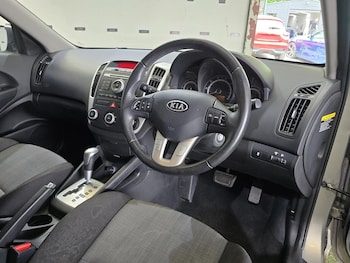 Used Kia Ceed 2012 for sale - 75375966: Photo