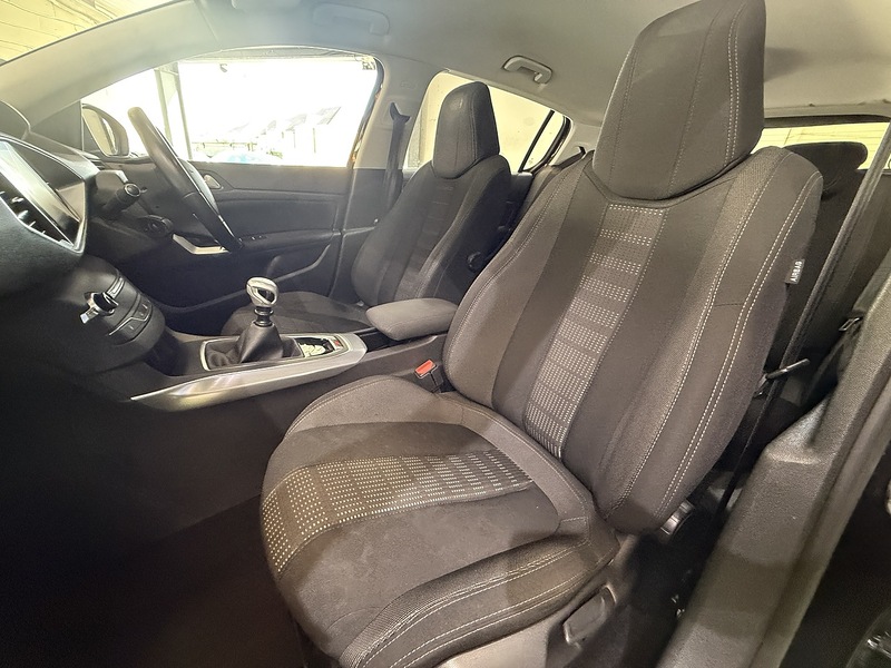 Used Peugeot 308 2016 for sale - 76193952: Photo 39