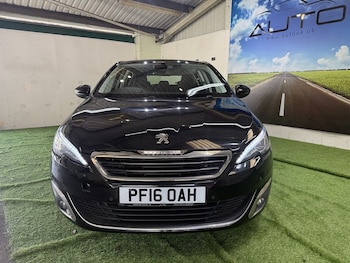 Used Peugeot 308 2016 for sale - 76193952: Photo 3