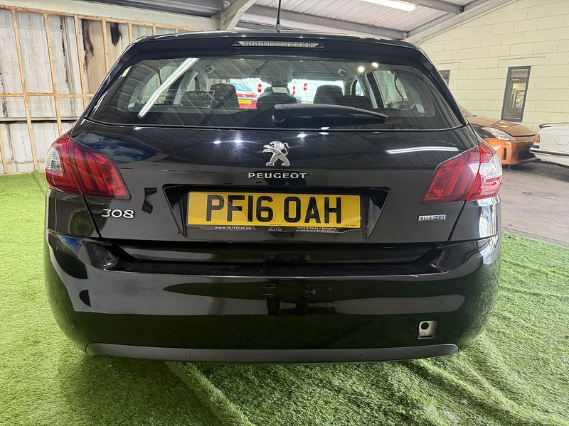 Used Peugeot 308 2016 for sale - 76193952: Photo 9