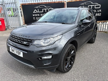 Used Land Rover Discovery Sport 2017 for sale - 79468732: Photo