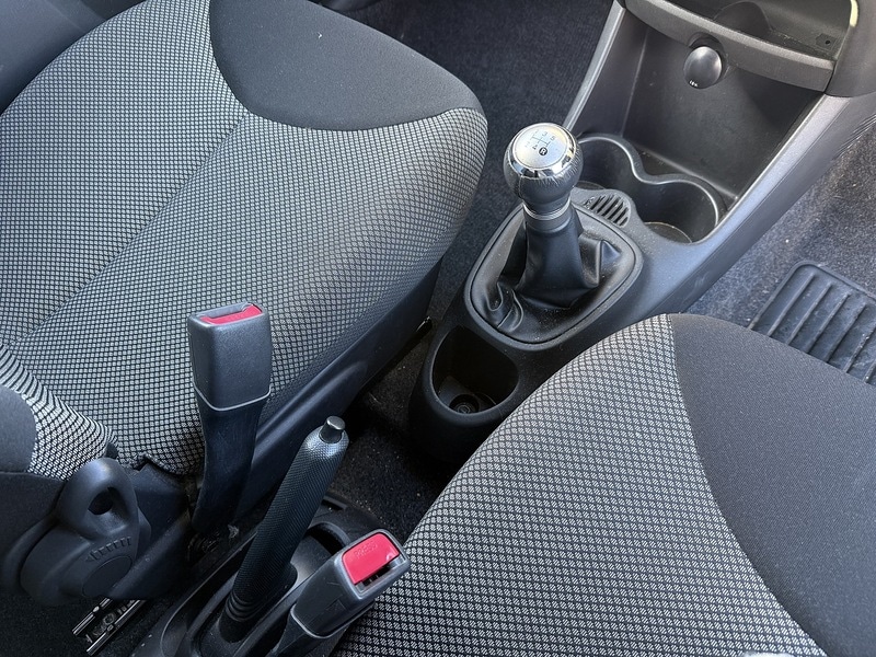 Used Toyota AYGO 2012 for sale - 77258894: Photo 23