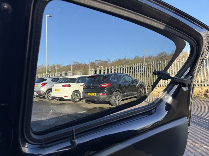 Used Toyota AYGO 2012 for sale - 77258894: Photo 25